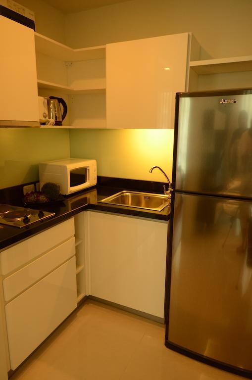 Beverly 33 By Aspira Bangkok Esterno foto