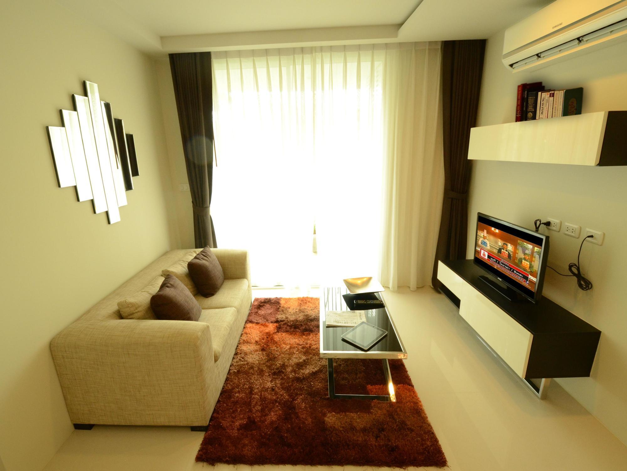 Beverly 33 By Aspira Bangkok Esterno foto