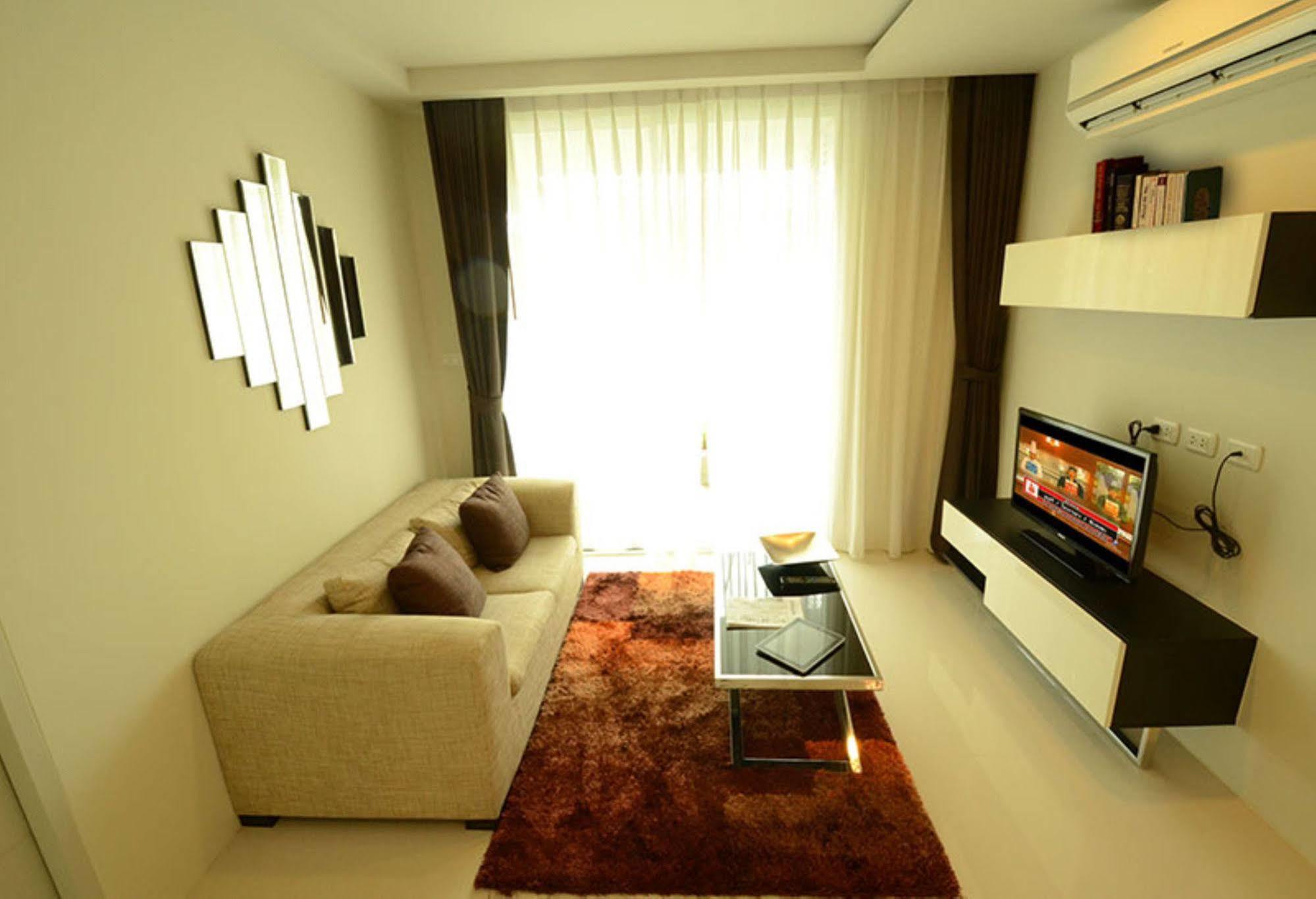 Beverly 33 By Aspira Bangkok Esterno foto